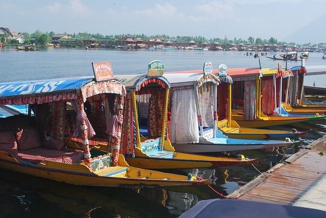 Kashmir Boats